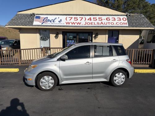 2006 Scion xA Hatchback