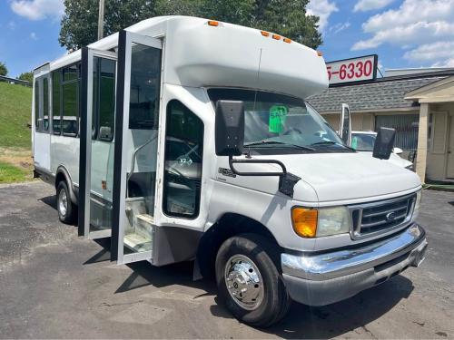 2005 Ford Econoline E-450